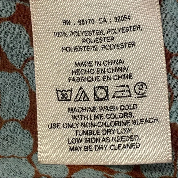 FEATHERBONE by ANTHROPOLOGIE NWOT Allegra Smocked‎ Blouse - Picture 8 of 9